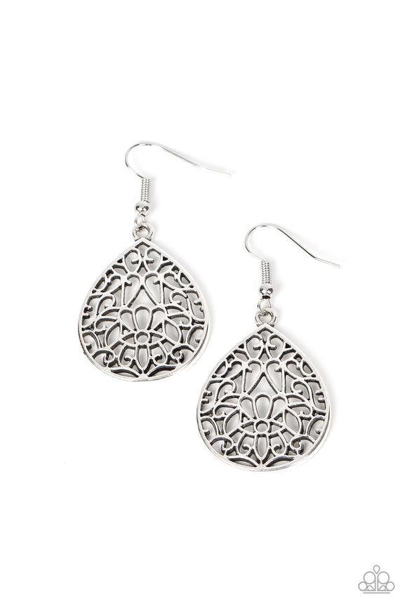 Valley Estate - Silver Earrings